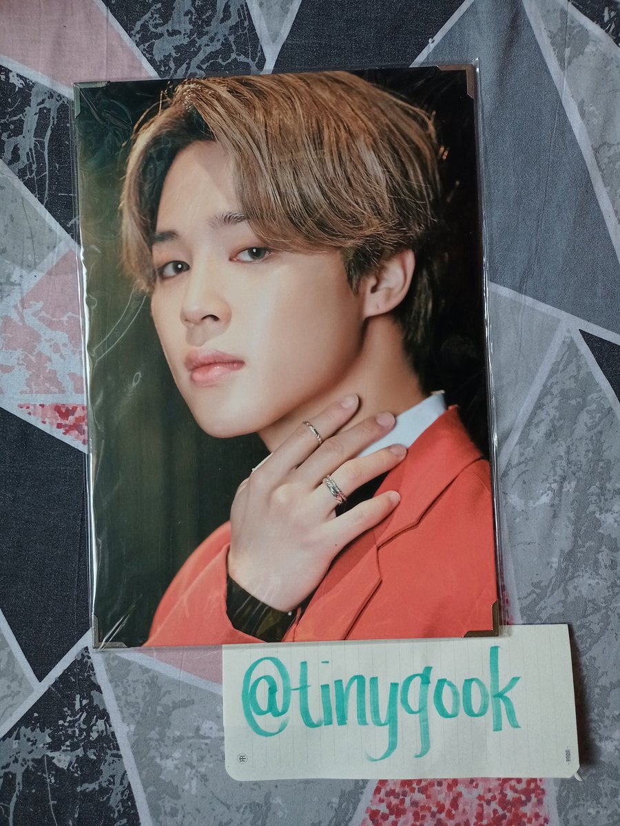 tinygookcart's tweet photo. — ꒰ #tinygookcartsells | wts • lfb ꒱

♡ MOTS ON:E Premium Photo

𓏔 mint condition
𓏔 onhand
𓏔 official from weverse
𓏔 ₱650 each, can lower if PAYO

mop: gcash
mod: sco, ggx

# wts lfb wtb premium photo jin jimin mots on:e onhand bts https://t.co/gJen2grhPC