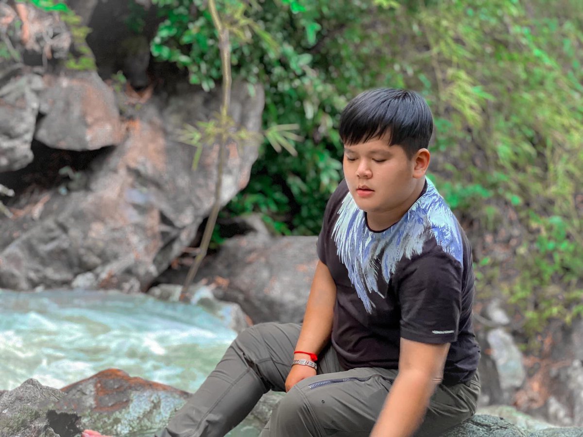 អផ្សុកចង់ដើរលេង
