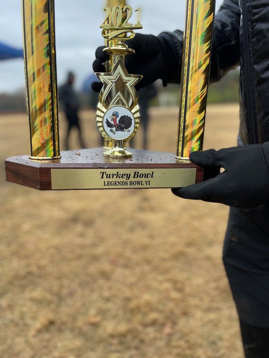 BowlLegends's tweet photo. Legends Bowl - 11/25/21 https://t.co/pgClGxQonb