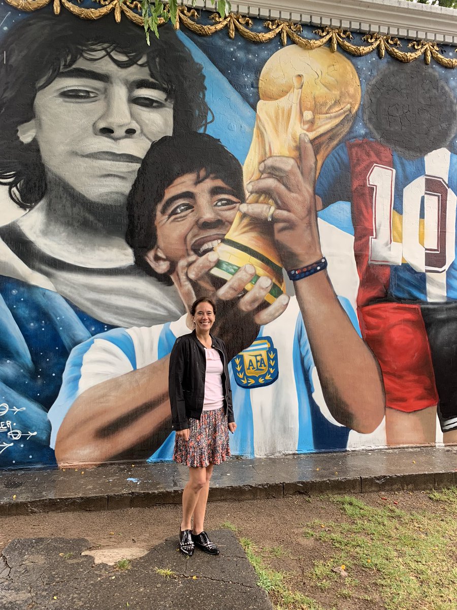 lualvarado2's tweet photo. Mural en homenaje a un año sin Diego! #DiegoEterno #PolideportivosBA 
Polideportivo Parque Patricios! https://t.co/t0U8slQH6n