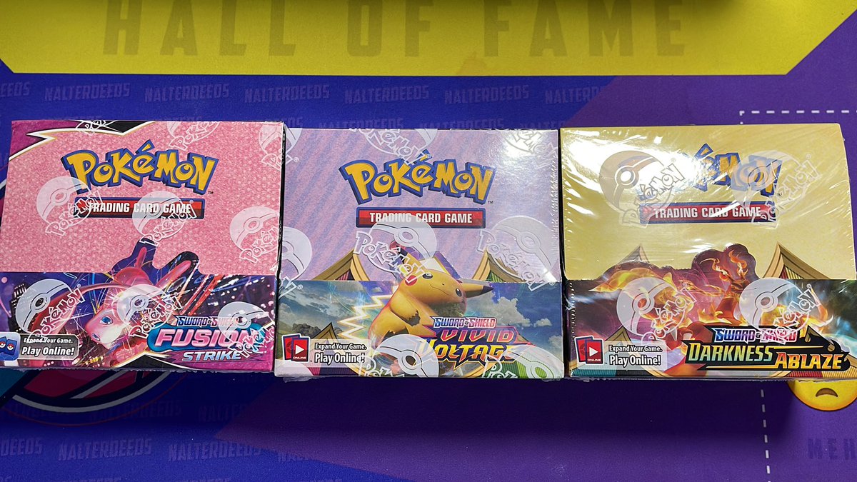 NalterCards's tweet photo. BOOSTER BOX GIVEAWAY TIME! ✨ 

To win:
1️⃣ Follow me and @PokemonRestocks 

2️⃣ Like and RT this tweet

3️⃣ Tag a super cool friend 

4️⃣ Be on my stream at midnight CST tonight: https://t.co/mzePL5WqYe

Winner can pick one of these 3 BB’s and will be chosen on stream at midnight! https://t.co/VG8MYgA9P6