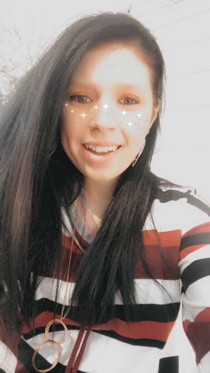 ItsAprilBritt's tweet photo. Happy Thanksgiving 🦃🍁 https://t.co/tsycxlAQCu