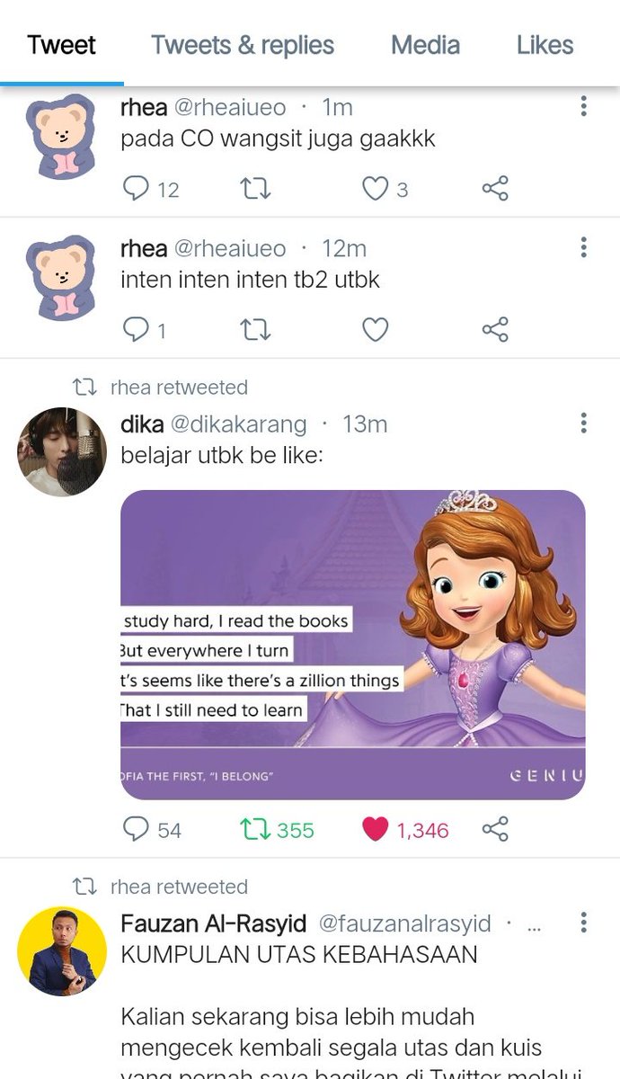 _sunflowww's tweet photo. akun ambisnya rhea, isinya gak ada temen rl dan 24/7 sambat inten dan utbk 👍👍 https://t.co/GTbr31ecnI