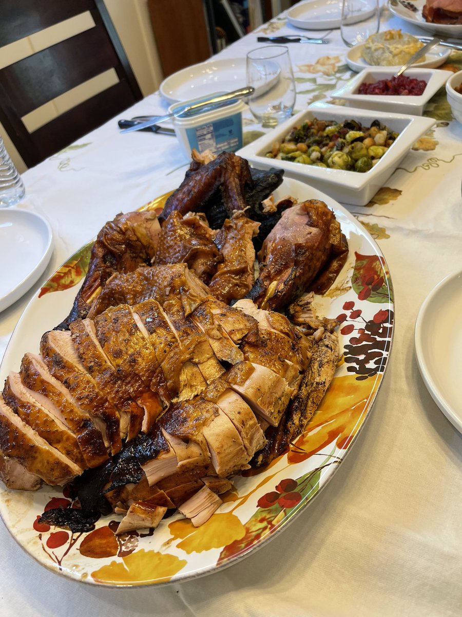 RobertScalise1's tweet photo. @thisgrilllife It’s been a long and wonderful day of cooking! I don’t have video Tony, no time! But I do have a feast to share! https://t.co/RoTU57m32w