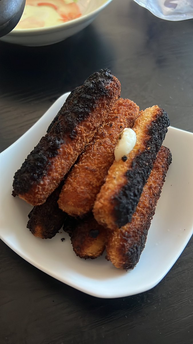 Sox2n's tweet photo. 블랙프라이데이
Black Fry day https://t.co/vU19dAEjs7