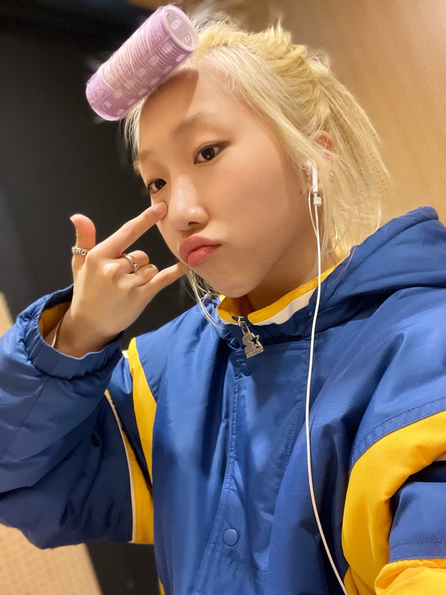 prcsglobal's tweet photo. [112521] Hanwoom Post

#프레셔스      #한움 #PRECIOUS  #HANWOOM @official_prcs https://t.co/9ATVt5KBdH