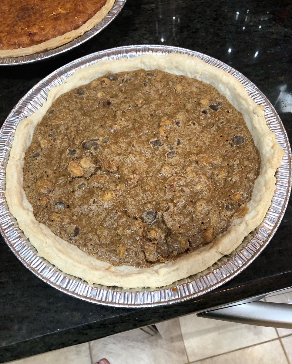 PTopside's tweet photo. Dessert
#bakingfromscratch #desserts #dessertsofinstagram #dessertstagram #authorsthatbake #authorswhobake #authorswhocook #amaterchef #amateurbaker #horrorchef #horrorauthorsofinstagram #petertopsidebakes #preternatural #preternaturalevolution https://t.co/S15GOaMUtW