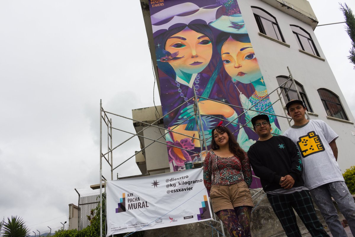 Creatividad_Ec's tweet photo. 📰 Boletín | Hoy se develó el mural Kay Pacha en los exteriores del @TeatroBenjaminC, esto en el marco del @FestivalDeLoja. La obra le apuesta a los conocimientos del pueblo saraguro. 

Conoce más 👉https://t.co/7bVXaBr24t

#JuntosLoLogramos #KayPachaMural  
✅#BeneficiarioIFCI https://t.co/sVFT7xJAdv