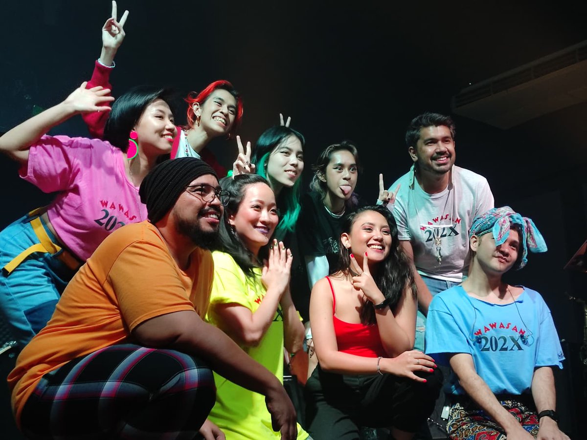 wearefazz's tweet photo. Yes! This sums up our live performance @livefact last week!
The energy was 🔥🔥🔥 refreshing and unstoppable.
Thank you for coming to our show and look forward to more live shows!
#wearefazz
#hailreturn
#livefact
#kitajagakita
Thanks for these photos @swit_marie1 ♥️ https://t.co/3zleqnjLEa