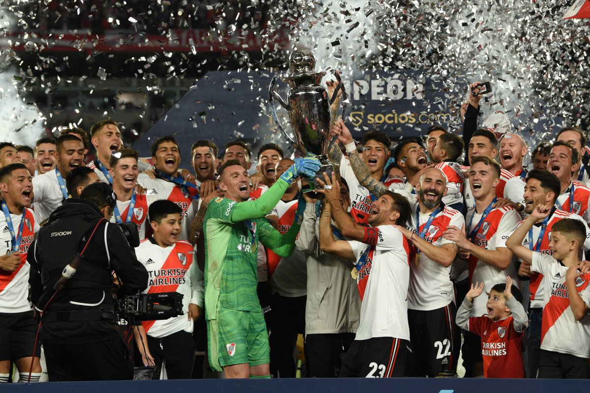 ¡FIESTA MONUMENTAL! 🤩

#RiverCampeón3G ⚪️❤️⚪️