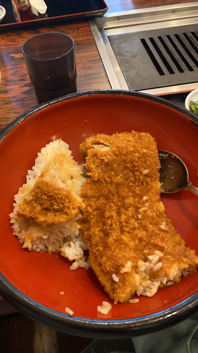 tomo112410's tweet photo. メガわらじ挑戦😊
見事に撃沈😵 https://t.co/qAx5rG54I8