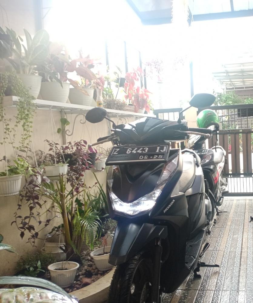 schfess's tweet photo. ⚠️ HELP LIKE/RT

Untuk warga Bandung, jika ada yg menemukan/melihat motor beat warna hitam tahun 2020 dgn nomor polisi Z 6443 IJ, dimohon untuk menghubungi nomor: 088706310288 (Fani).

Motor dicuri tadi malam pukul 10.30 - 11.30, di daerah jln. Pertamina, Cibiru

Terimakasih🙏🏻 https://t.co/76FnBjncqn