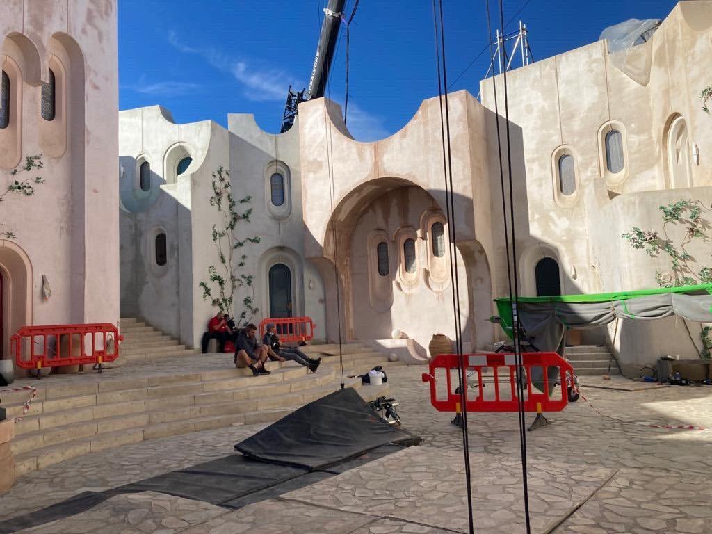AndrewsVisual's tweet photo. Leaked set photos from The Marvels, sent straight to me first hand. #themarvels #marvel @CosmicWonderYT @IGN @DanielRPK @BingeWatchThis_ @RPK_NEWS1 https://t.co/VlO59LZSYi