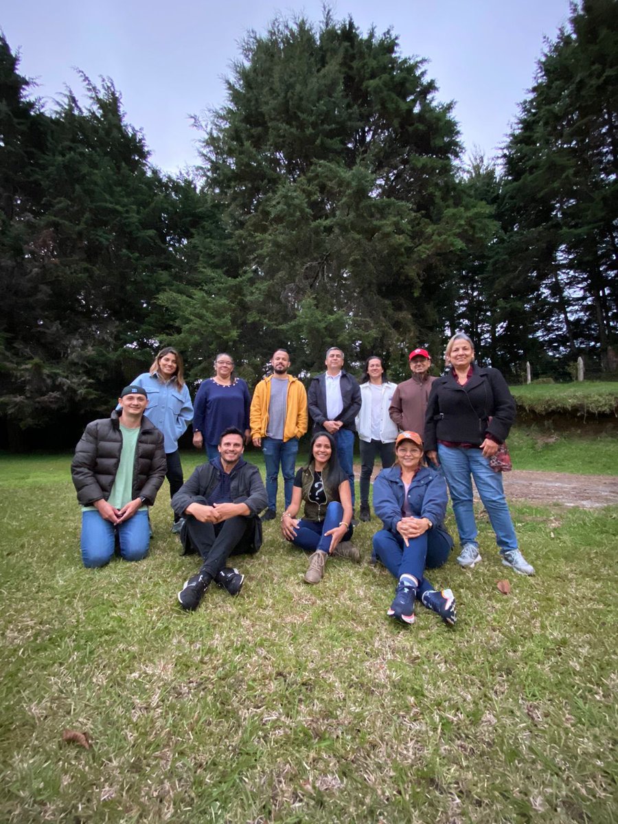 estebansolisp's tweet image. ¡EQUIPAZO! Apuntados a todo
que Dios nos pide en @ElCentroCR ¡Nada sería
igual sin ellos! Estamos dema agradecidos con Dios
por cada uno de ellos #LetsKeepDoingThis #Igle