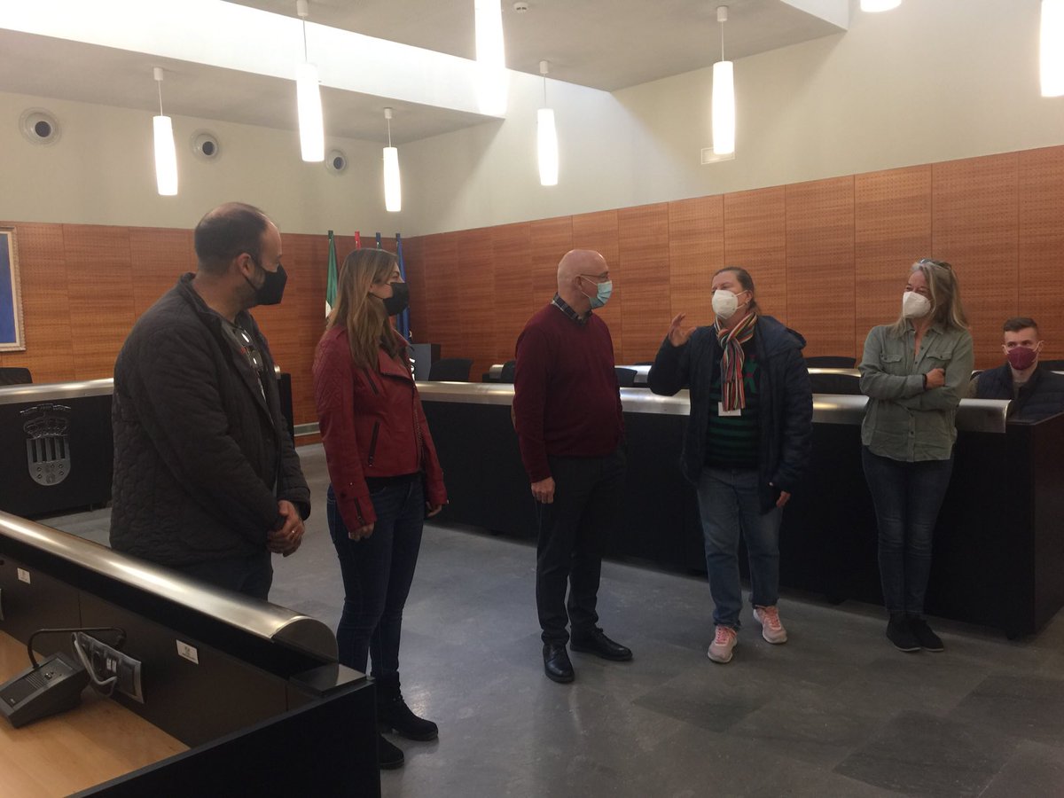 Thanks to ⁦<a href="/jesusjvillar/">Jesús Villar</a>⁩ of ⁦<a href="/aytoraspeig/">Ayuntamiento de San Vicente del Raspeig</a>⁩ for helping us in the project #Schools&amp;Solutions ⁦<a href="/sepiegob/">SEPIE</a>⁩ ⁦<a href="/iesmariablasco/">IES María Blasco</a>⁩ ⁦<a href="/GVAeducacio/">GVA Educació</a>⁩ ⁦<a href="/hermipp/">Hermi Pastor Pina</a>⁩