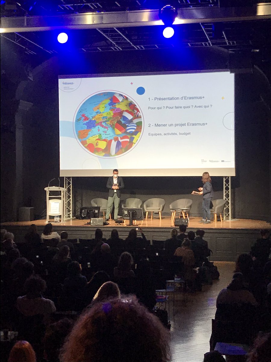 Charlotte_EDSA's tweet photo. L’@UNECD est présente à la #ConfErasmus annuelle :  Débuter dans Erasmus+
Découverte des 4 priorités du programme : 
▶️Inclusion et diversité 
▶️Transition écologique
▶️Numérique et digital 
▶️Citoyenneté européenne 

@EUErasmusPlus https://t.co/0BwJLslLsd
