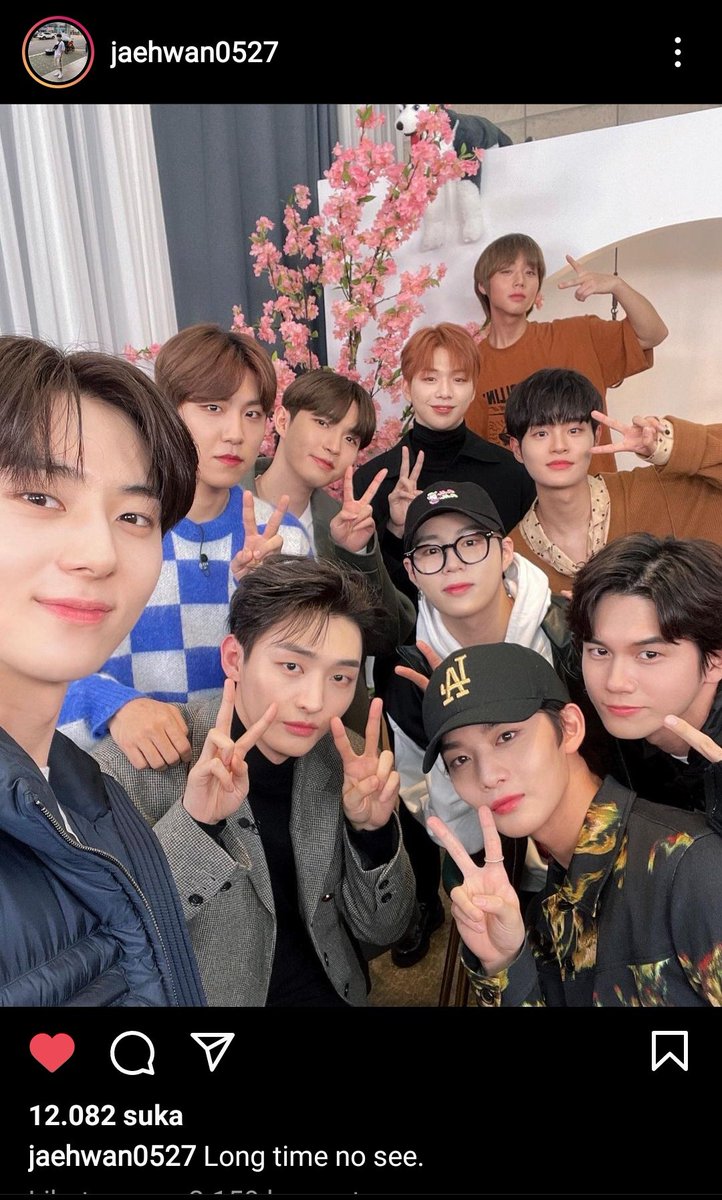 Woonayaya's tweet photo. Habis ini mas awan ayok mas awan update juga😭 https://t.co/hZ1NwRKWWV