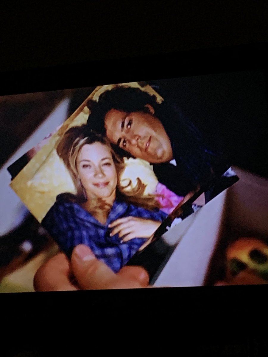 jrowelty's tweet photo. @VancityReynolds one of the greatest movies of all time. 😻 https://t.co/O7eqGuzTnQ