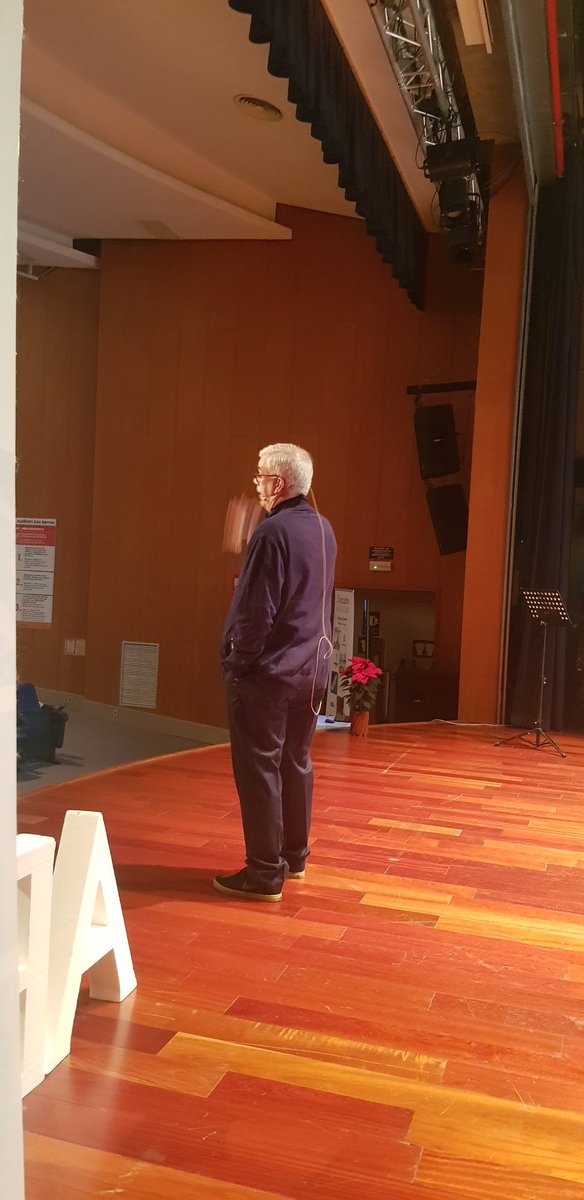 Es el turno de <a href="/alfredovela/">Alfredo Vela Zancada</a> que nos hace reflexionar sobre nuestro nivel digital y el de nuestra empresa.¿tenemos realmente un nivel óptimo? ¿Aprovechamos este canal?🙄 #CongresoTSM #Turismo #socialmedia