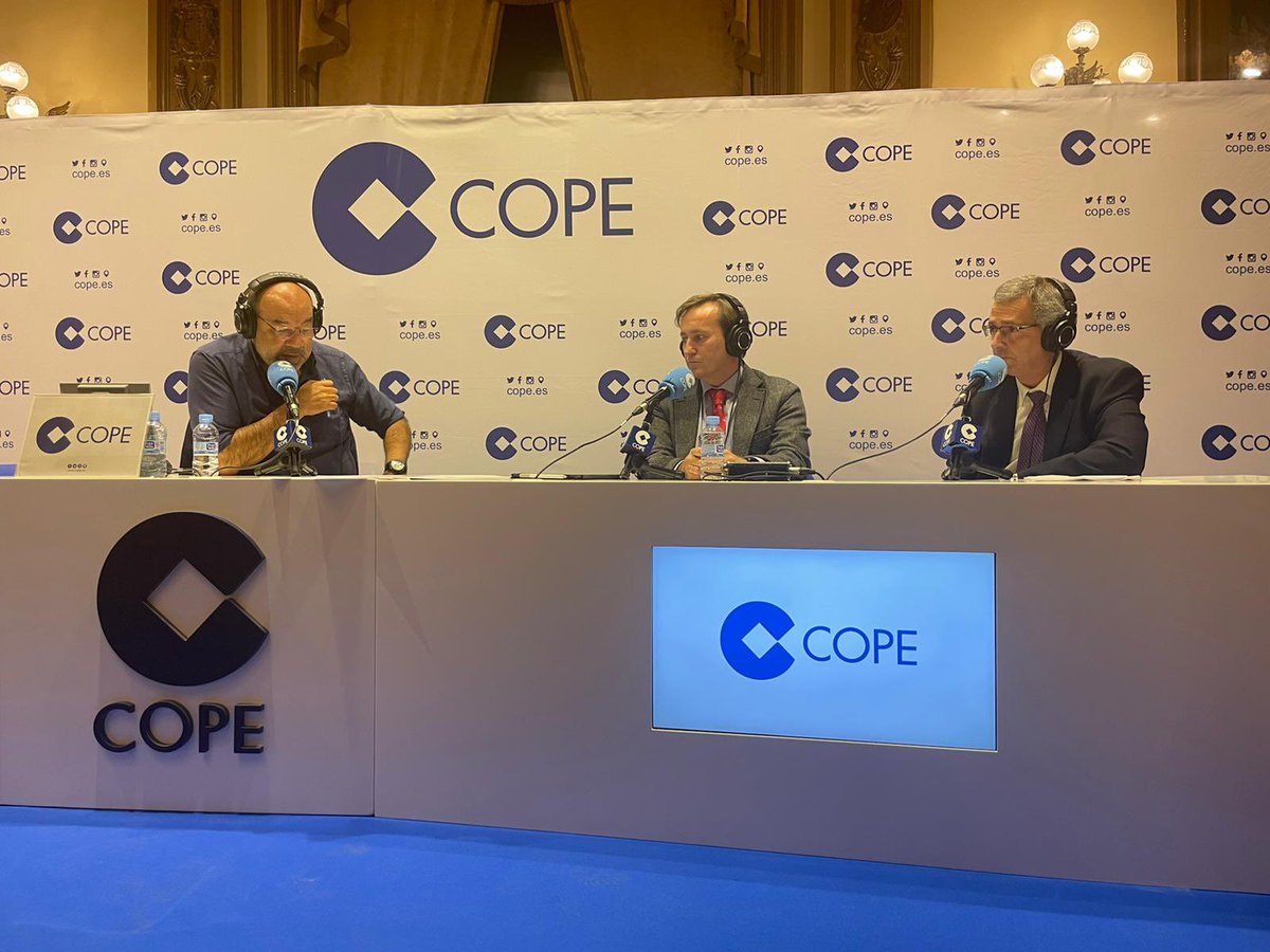 eleonp's tweet photo. Gracias @ExpositoCOPE @COPE @LalinternaCOPE por dar visibilidad ayer sector #leche @covap https://t.co/7ecVuR36NW @cordobaactiva @RealCirculoAmis #Cordoba Valoricemos entre todos #leche @oia_inlac @Vitartis @cordoba_apetece @AERCE @cesfac @COPEPozoblanco @COPECordoba @glopezcu https://t.co/14eqjodpSA