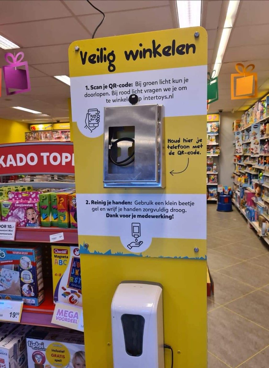 SusanvdWel's tweet image. Ze hebben gisteren getest bij intertoys, blokker en BCC. Het gaat er komen. Tijd voor weer extra verbinding #terugvolgvrijdag #QRInDeKliko #verbind