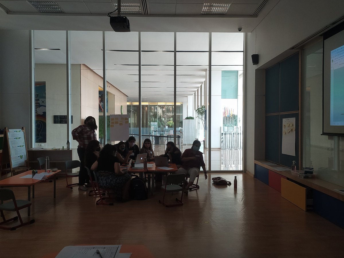 jyotims49's tweet image. Professional learning day, Session 4 Reflecting on the altitude document. @vani_katyal @OISLearningHub @OISmumbai #OISLearningHub #PLday #Nov21PL #IBPYP  #IBchat #PYPchat #Inquiry