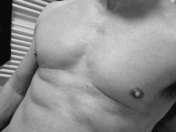 Trying to keep as fit as I can #gym #health xx https://t.co/4KGapF4OjP<a href="/tag/gym"class="tags">#gym</a><a href="/tag/health"class="tags">#health</a>