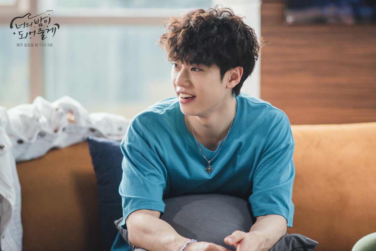 <너의 밤이 되어줄게> 1화~3화 현장스케치📹
배우들의 귀여운 촬영 현장 공개💗
카메라 밖에서도 화기애애한 달밤이들🌕

SBS 매주 [일] 밤 11시 5분⠀
#너의밤이되어줄게 #정인선 #이준영
#장동주 #김종현 #윤지성 #김동현