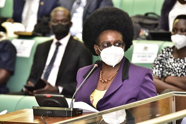 observerug's tweet photo. Musenero must account for #COVID19 vaccine funds, ministry of Science insists. PS David Obong says if Musenero can be comfortable enough to request for funds, she should also be comfortable enough to provide  accountability for received monies (Shs 31bn) https://t.co/WH5E0y1VBk https://t.co/Bcz7MQQXll