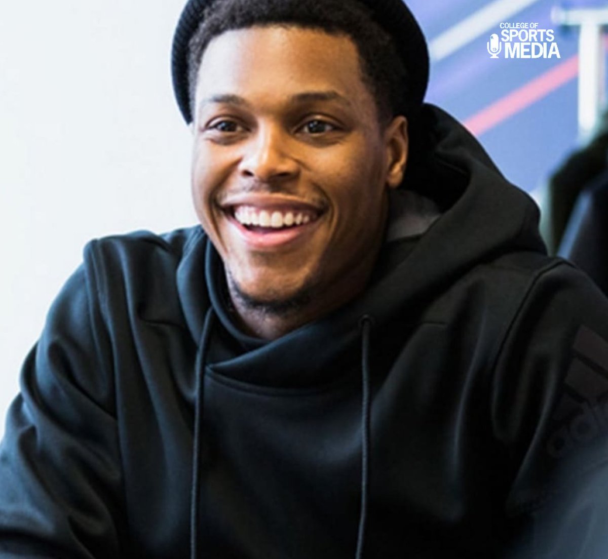 CSMSocial's tweet photo. The man of the show is here. 7⃣

Kyle Lowry has arrived in Toronto! 😄 https://t.co/KSvPQp4lII