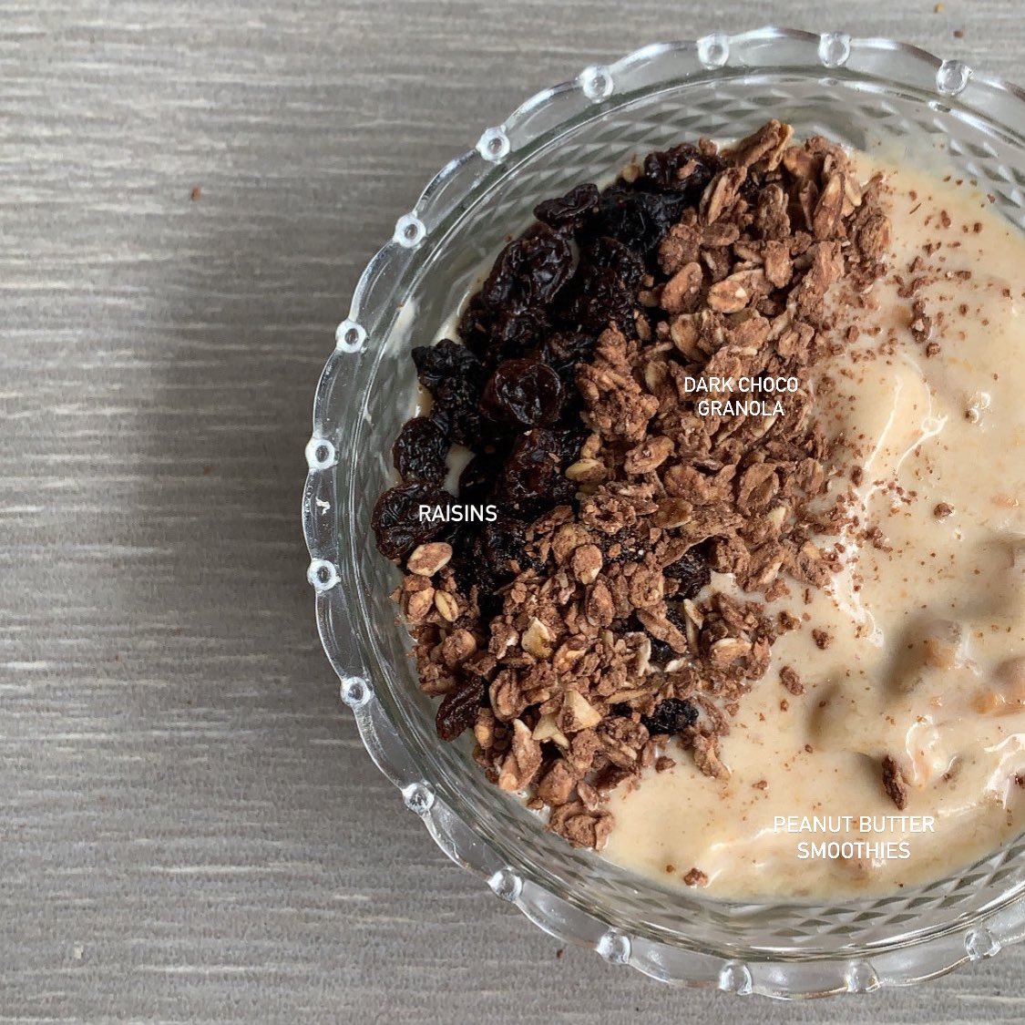 swextdemon's tweet photo. mau share resep smoothies yg biasa aku bikin pas sarapan <3

#syeeats https://t.co/bG2jTg6fH4