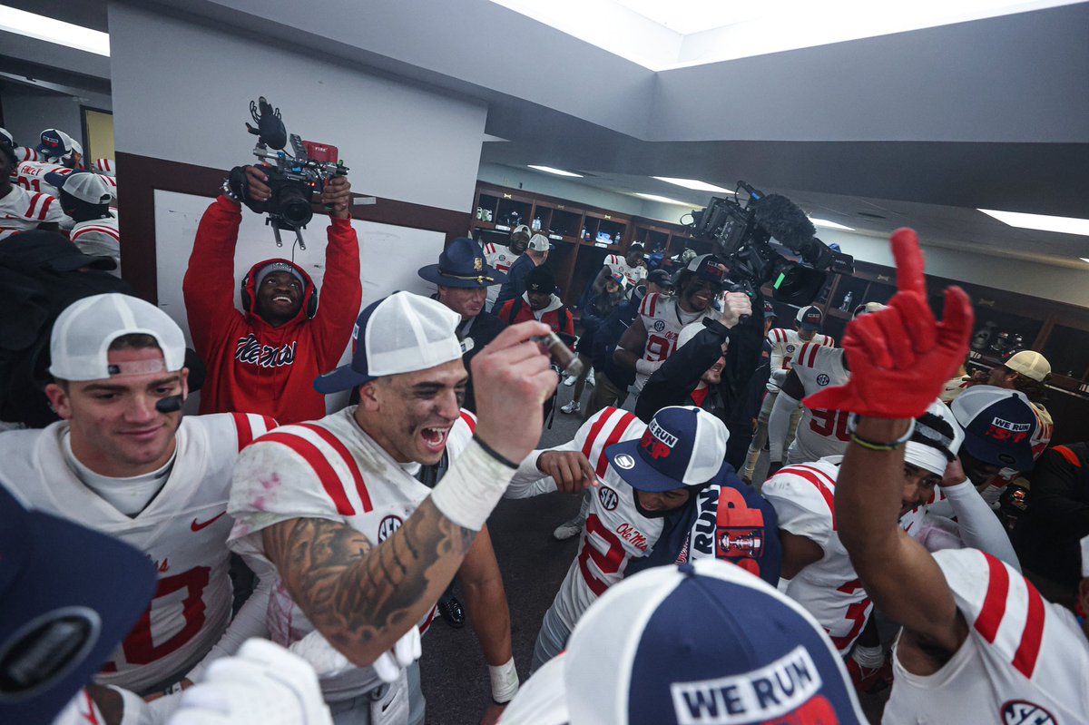 OleMissFB's tweet photo. The ‘Sip is 𝙊𝙐𝙍𝙎. https://t.co/HbbpRmC1IJ