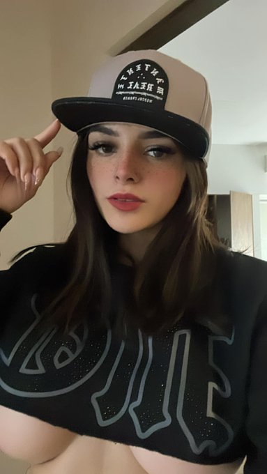 Flow 🖤😎 https://t.co/F6Gvdm4CoO<a href="/tag/nuevafotodeperfil"class="tags"><span>#nuevafotodeperfil</span></a>