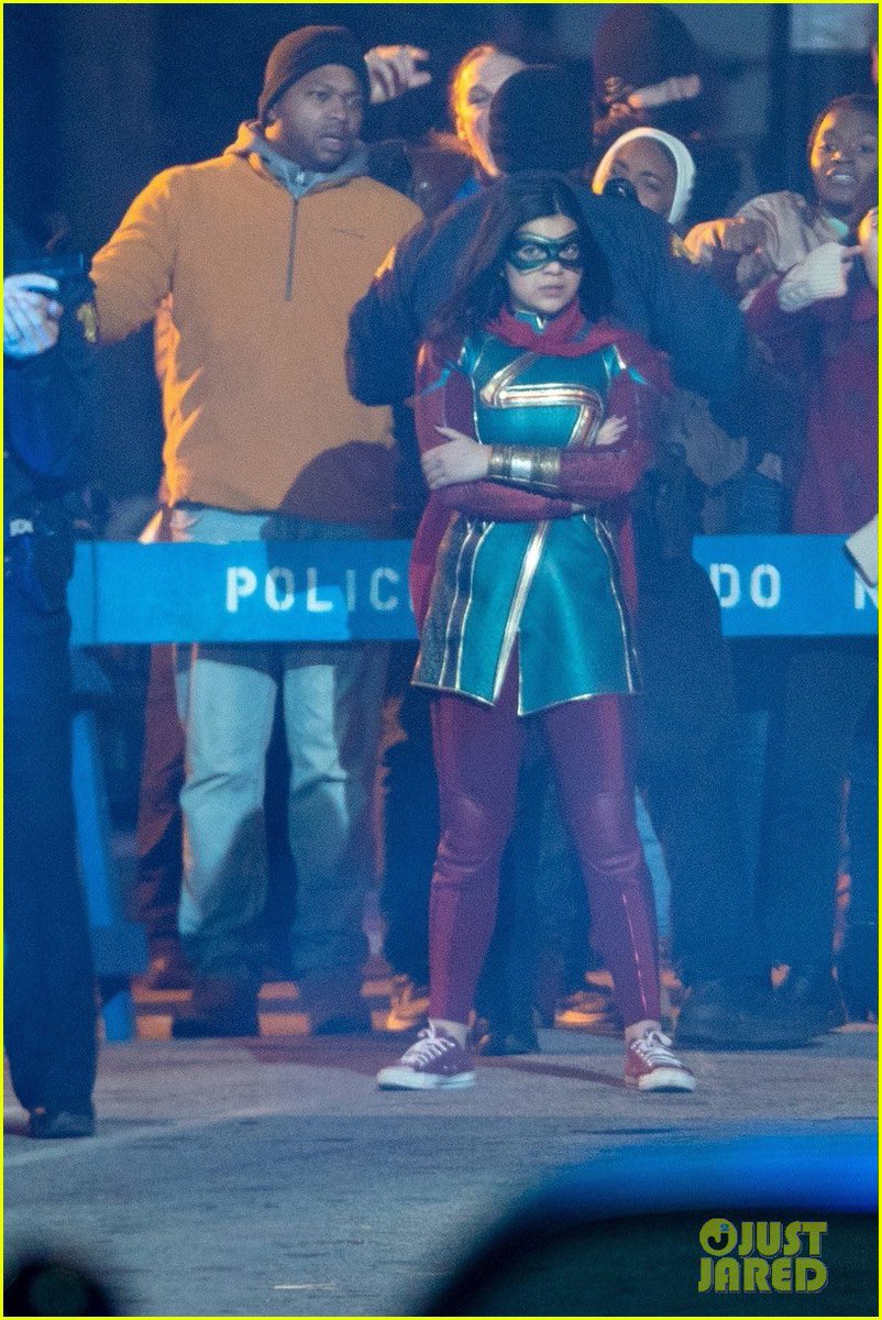 MagicHandz's tweet photo. #MsMarvel series costume VS #TheMARVELS upgrade.. how we feeling about the new look? .. even though we never got to see the first one in action yet. https://t.co/E05ps1lbtv