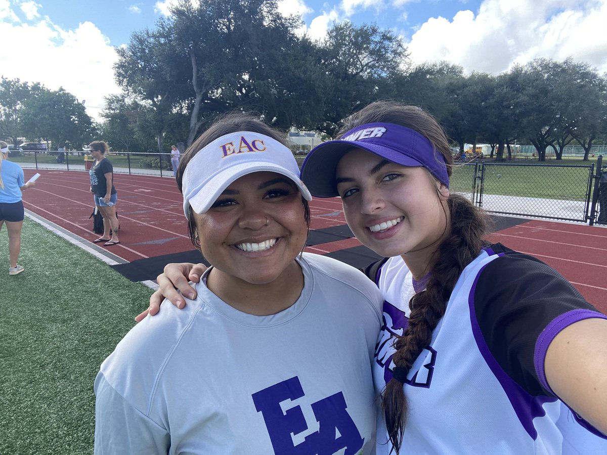 Had a blast at this past weekend’s camp in Miami Gardens, FL! I met so many people and so many great coaches! Thank you to everyone who made it an enjoyable experience 💪😁 
@KayleeRiles <a href="/EmmaSuggs10/">Emma Suggs</a> <a href="/FIUSoftball/">FIU Softball</a> <a href="/OspreySB/">UNF Softball</a> <a href="/KSUOwlsSB/">Kennesaw State Softball</a> <a href="/Keiser_Softball/">Keiser Softball</a>
