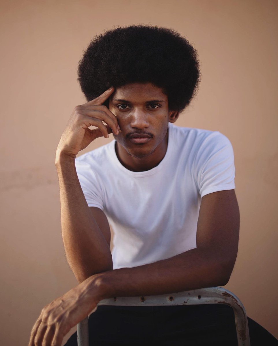 NOVELMODELS's tweet photo. This is a #Renaissance | Meet MICHAEL ANGELO. He is one of our newest #FacesFor___ #ethicalfashion, #sustainabledesign and purposeful, impactful product makers. 🙌🏽🌿🌍 Photo by @thefiifiabban 📷 https://t.co/5atUU69bWx