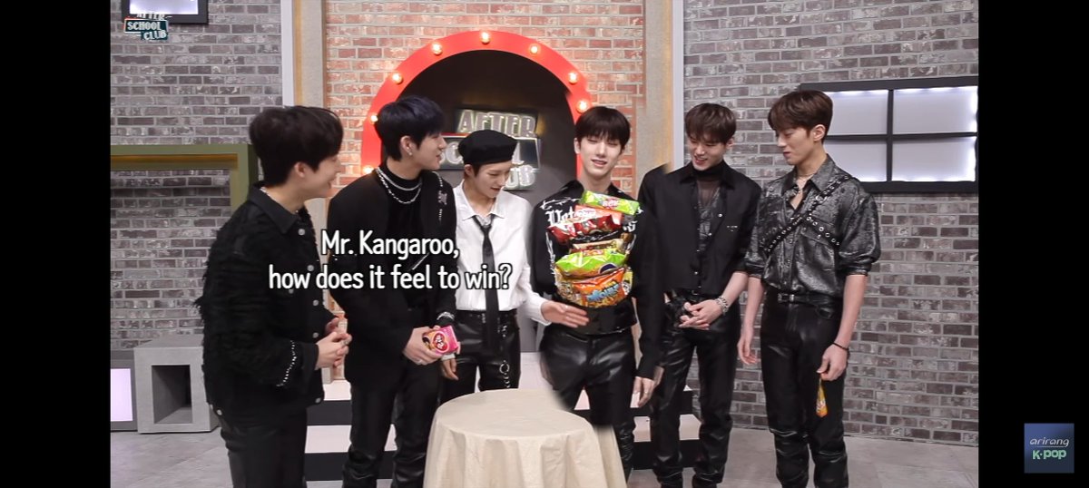 faekkung's tweet photo. @arirang_ASC @JUSTB_Official Lets give a baksu to the first appearance of Mr. Kangaroo ๐ฅณ๐ฆ OMG the piling skills must've been a talent ๐คฉ๐๐ผ The guessing ended very quickly signalling that they know kpop very well ์ญ์ ์งฑ์คํธ๋น ๐ค๐ผ
Korean address โ
#Behind_ASC #JUSTB_ASC https://t.co/7erg8t1cI9