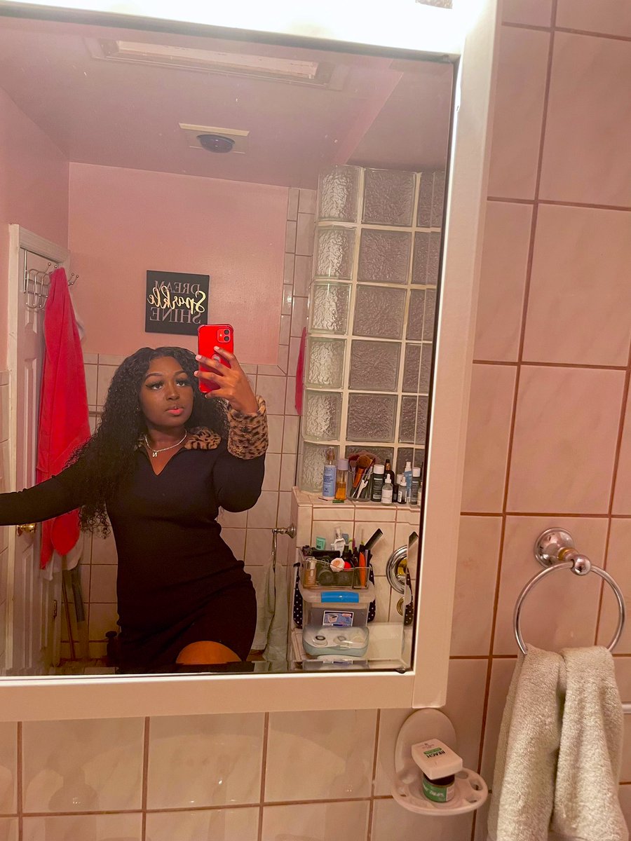 Trini_dadian_'s tweet photo. happy turkey day 🦃🥰 https://t.co/6zQCJDcjXB