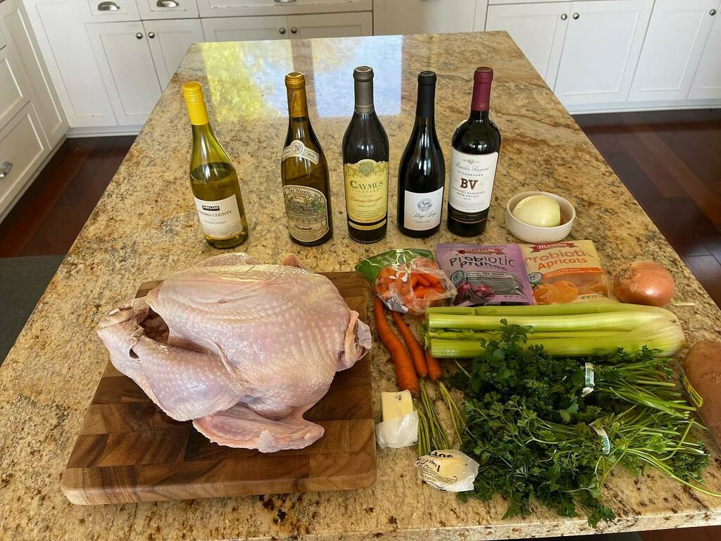 alficionado_ch's tweet photo. Thanksgiving @ the other paradise with dear friends

#greatful #sandiego #lajolla #delmarbeach #californialove #wheremyheartbelongs #sehnsuchtsort #happy 

#thanksgiving #friendship #lifeisgood #instatraveling #instaphotographer 

#djiglobal #droneofthed… https://t.co/cYmlhIRJyt https://t.co/FtapL5HK3Z
