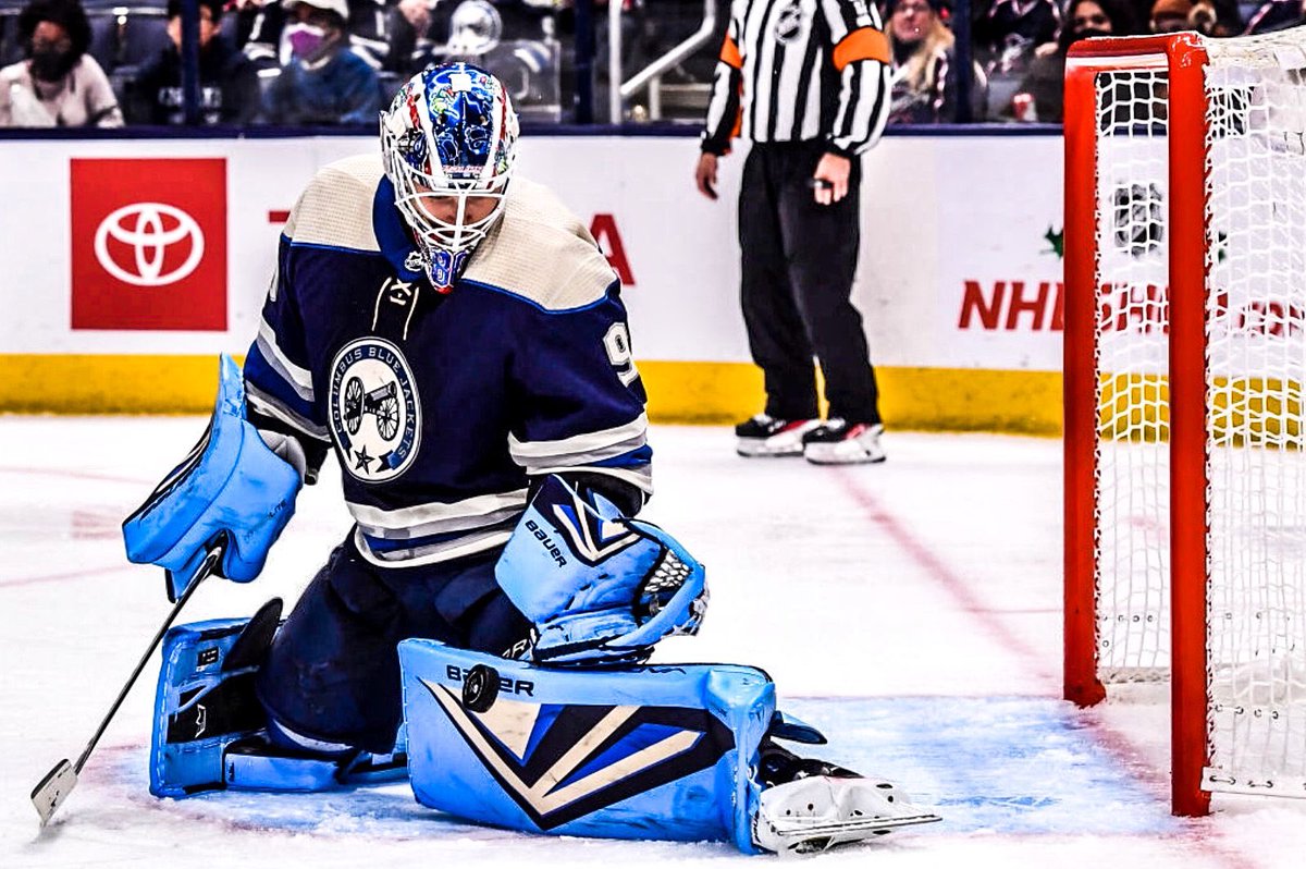 doakley77's tweet image. Congrats @Merzly30 on your 1st Shutout of the season! Proud moment in front of your best fans! #CBJ #FifthLine