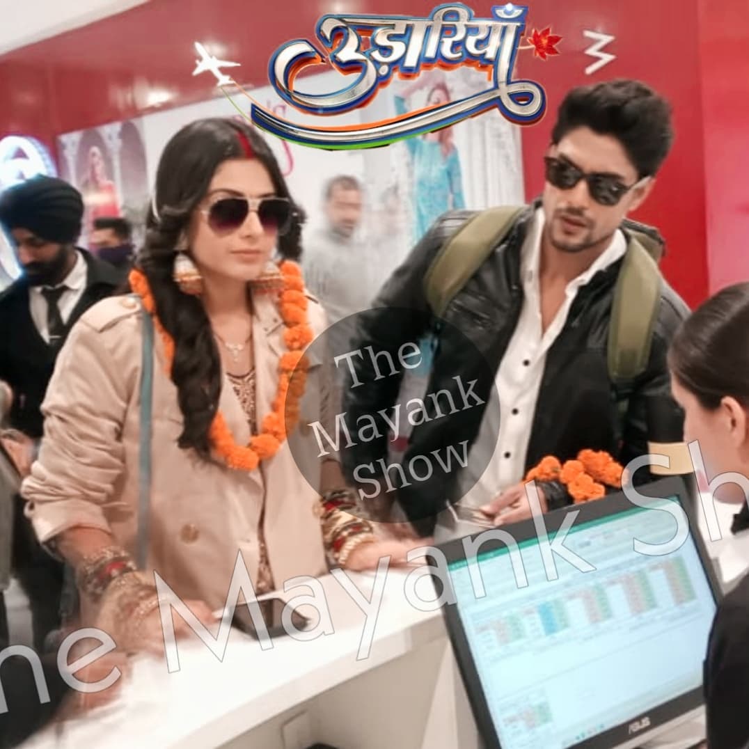 MegMarya's tweet photo. Jasfa and they went to Canada😂
#Udaariyaan
#jasfa
#fateh https://t.co/gxra7KyPX0