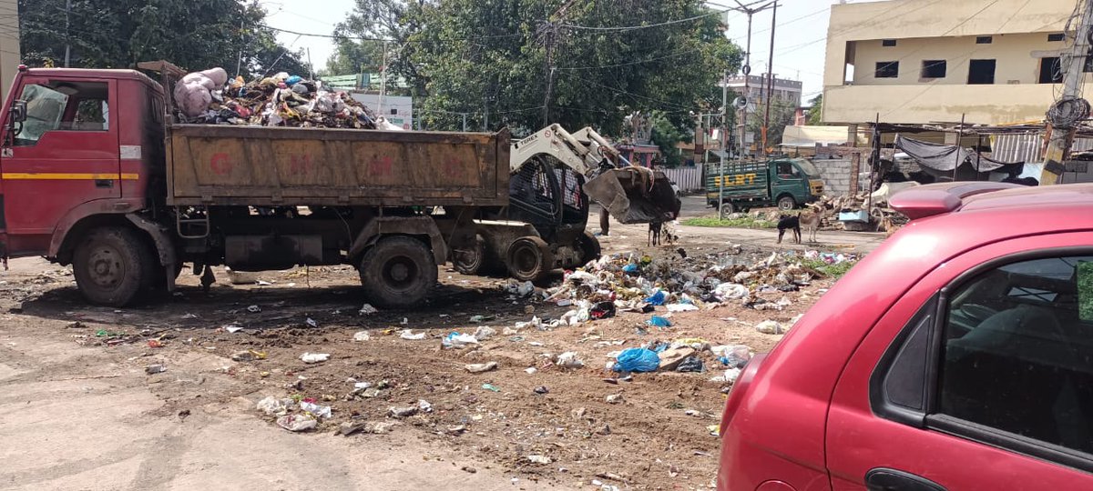 Deeswm9's tweet photo. @Surende78146574 @GHMCOnline Cleared and got rectified https://t.co/tk90eO1rMX