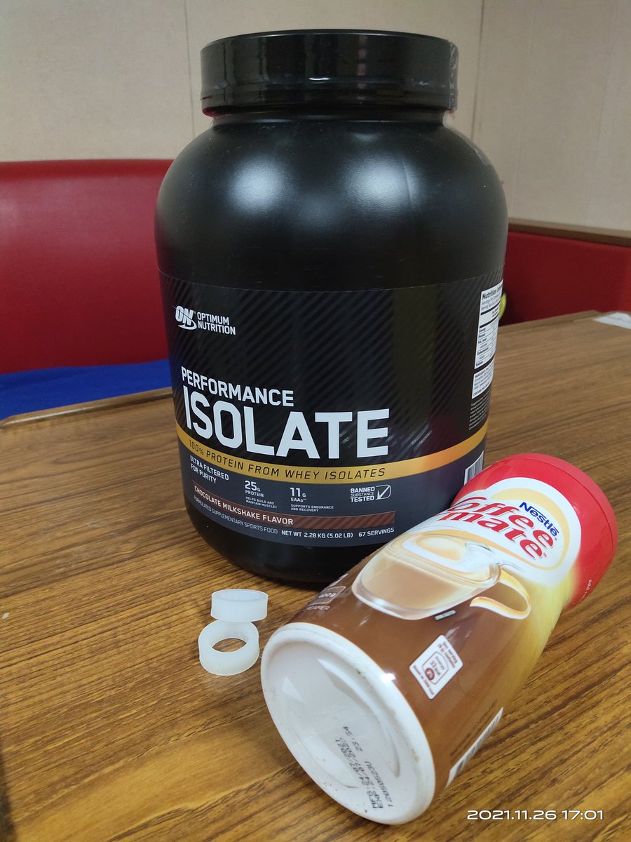seamanlalaki's tweet photo. no shaker? no problem. improvised shaker by coffee mate at agitator for lube oil analysis. oh diba?haha
#roadtoborta https://t.co/rWW8RRUp7f