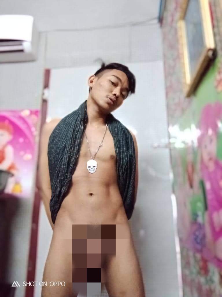 U Naing tweet media