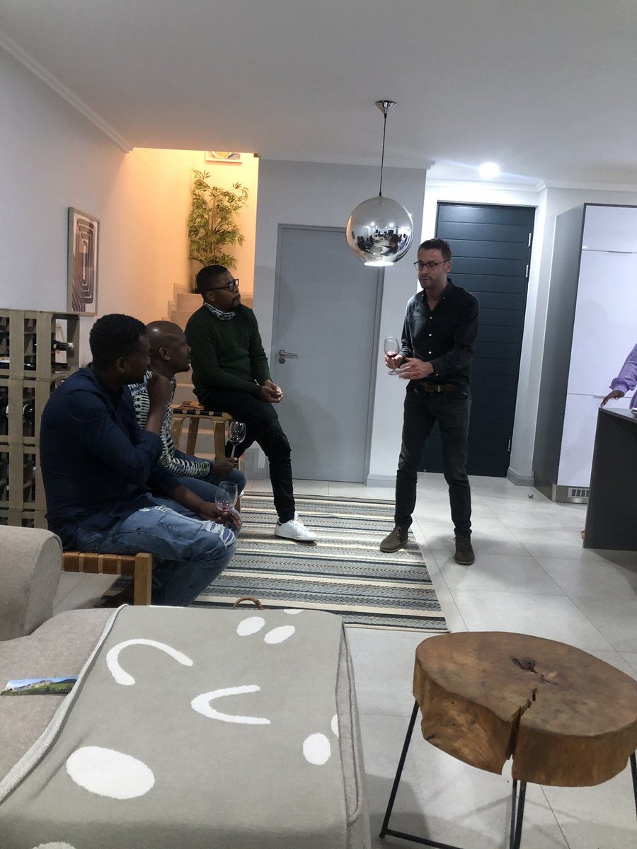 tgsselection's tweet photo. Thanks for stopping by on your Joburg visit Nick, your wines @Oldenburgwines are serious gems, our guests loved each and everyone of them. Thanks for the experience and special intro to Oldenburg Wines. #WinesOfSouthAfrica #TGSSelection https://t.co/43gID0Lea6
