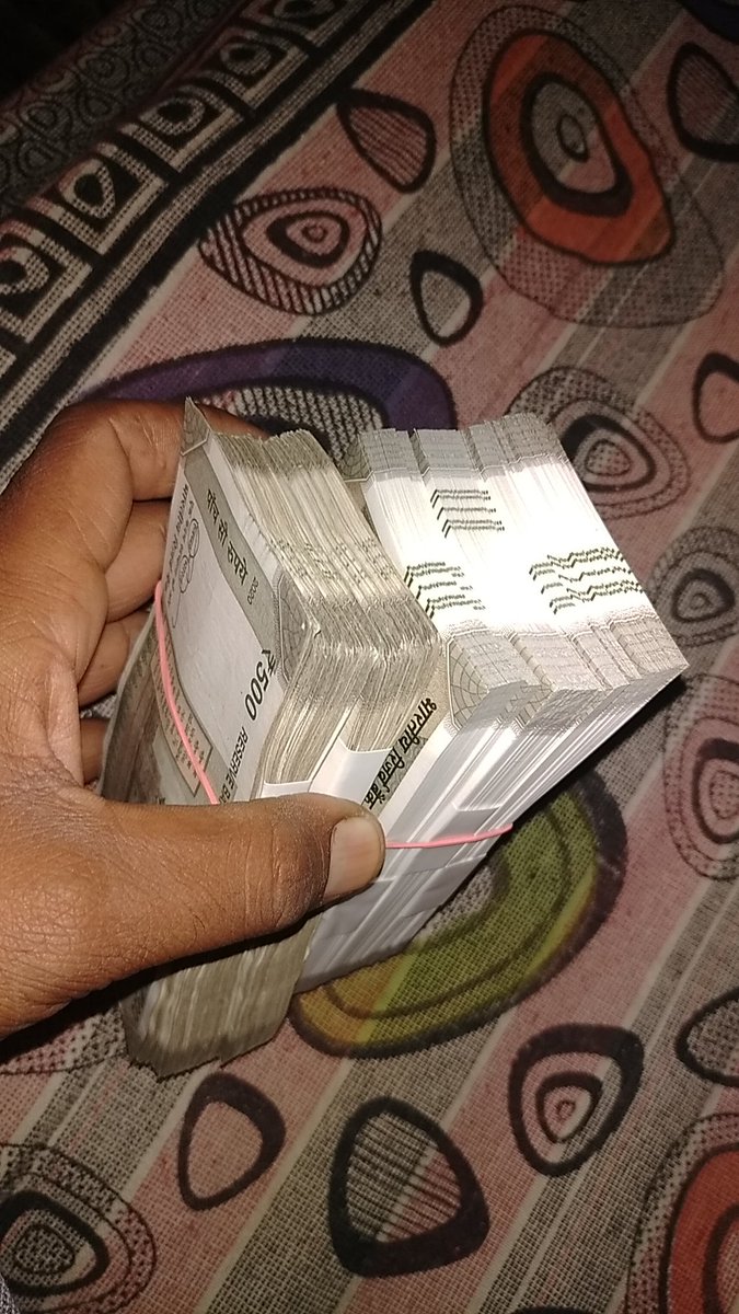 hindusher45's tweet photo. @ShweDhull #HPSC_HSSC_SYSTEM_FAIL
#अटैची_वाली_भर्ती_रद्द_करो https://t.co/uE8qjwiuWb