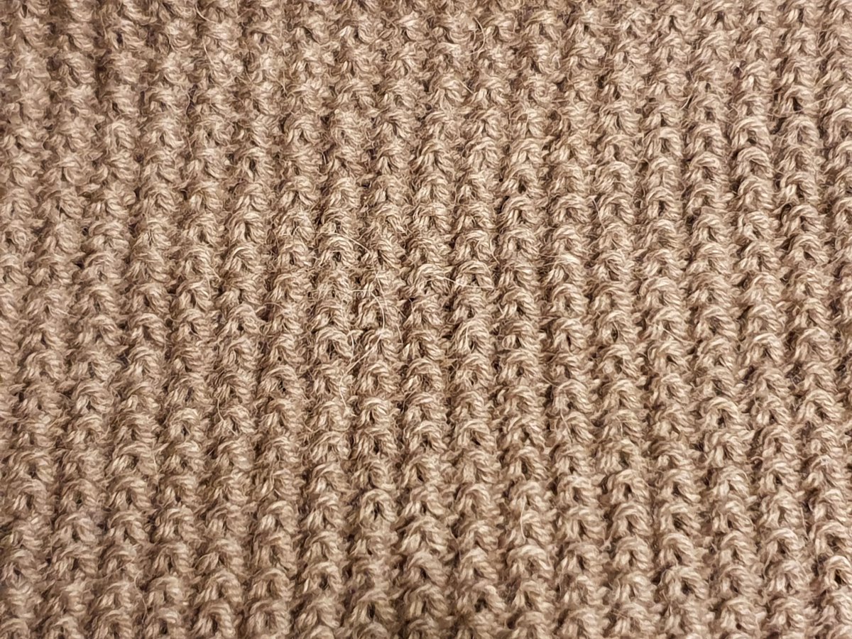 BettinaSRoss1's tweet image. Hat in the making. 🤶

#knitting #handmade #FridayProject