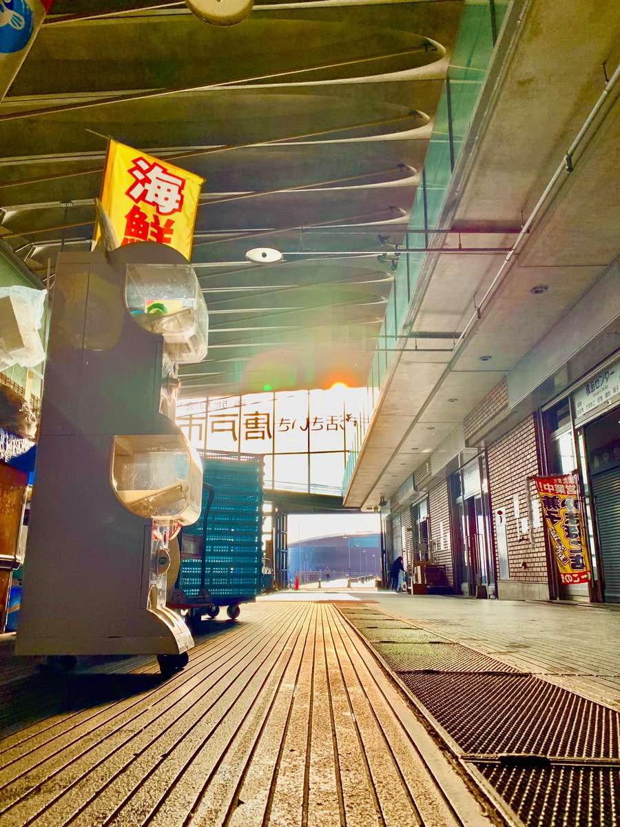 karato_kai's tweet photo. 今日もありがとうございました🙇🏻‍♀️
#唐戸 #下関 https://t.co/AfasIVEWdR