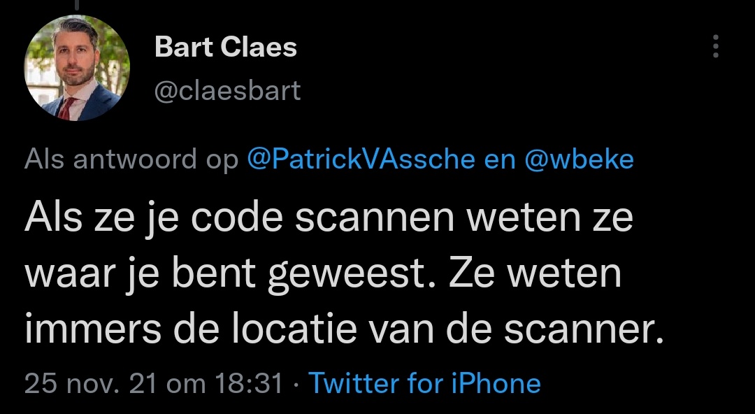 DaanSchellemans's tweet image. Is gewoon niet waar. CST wordt enkel gescand om geldigheid te controleren. Gegevens worden nérgens opgeslagen, laat staan verzameld in een centrale database of gekoppeld aan locatie.