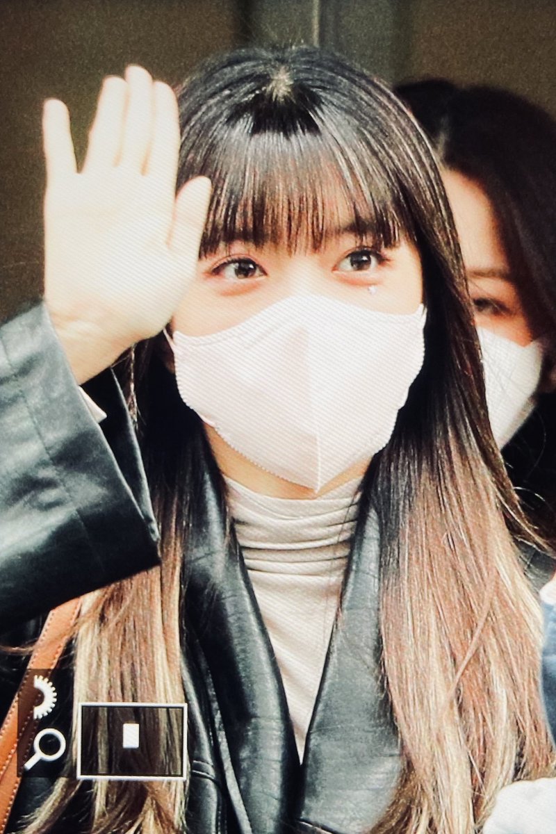 211126 프리뷰 #지수연 #수연
아이브 이서 짱짱팬 찍어줌 아이브 데뷔 많관부~~